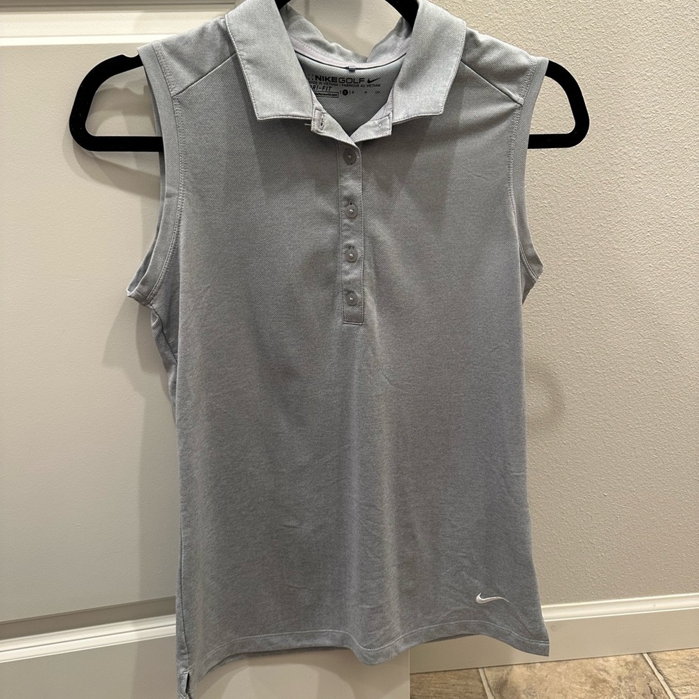 Women’s Nike Sleeveless Golf Polo